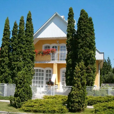 Holiday home In 19536